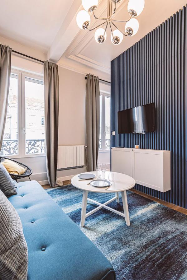 Le Mediterraneen, Face A La Cathedrale - 2D Apartman Reims Kültér fotó