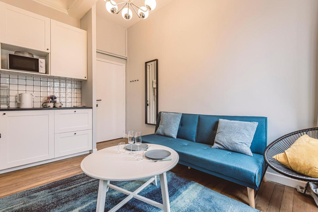 Le Mediterraneen, Face A La Cathedrale - 2D Apartman Reims Kültér fotó